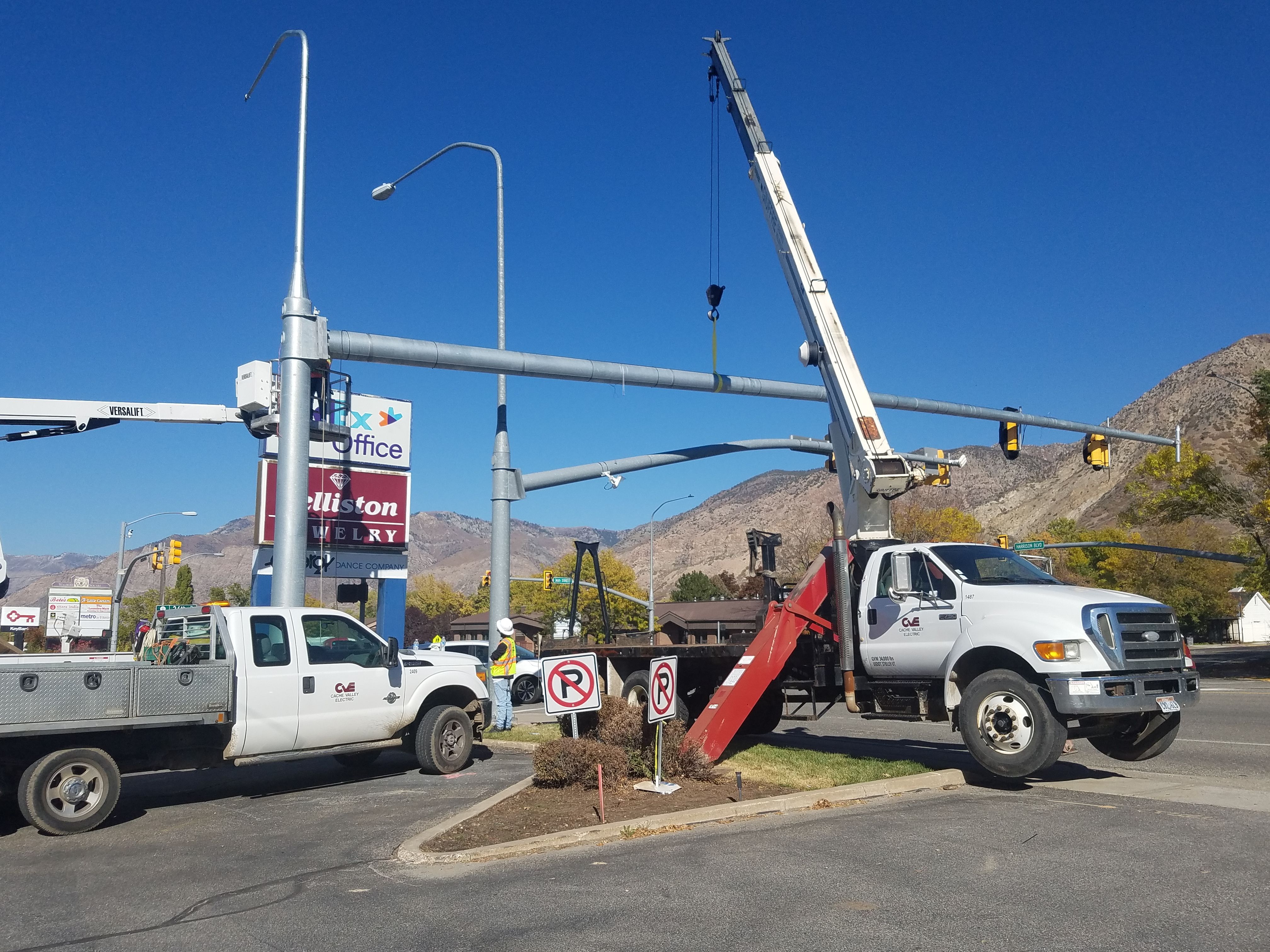 Ogden Street Signal Installation